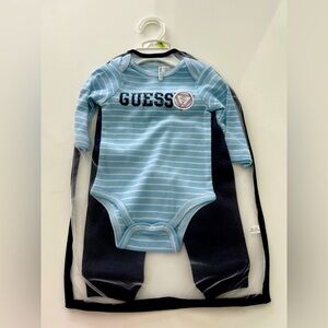 GUESS Baby Set Bodysuit & Pants Size 3–6 Months New NWT